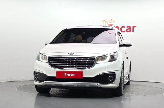 Kia Carnival 9-seater Prestige — пробег 184 206 км — фото 3 из 5
