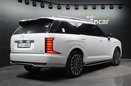 Hyundai Palisade HEV 2.5T 4WD 9-Seater Calligraphy — пробег 2 630 км — фото 2 из 5