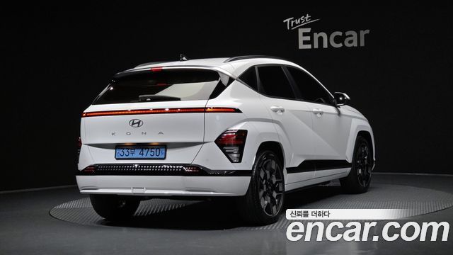 Hyundai Kona Long Range Inspiration — пробег 20 949 км — фото 2 из 5