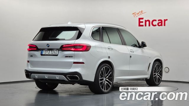 BMW X5 M50i — пробег 74 670 км — фото 2 из 5