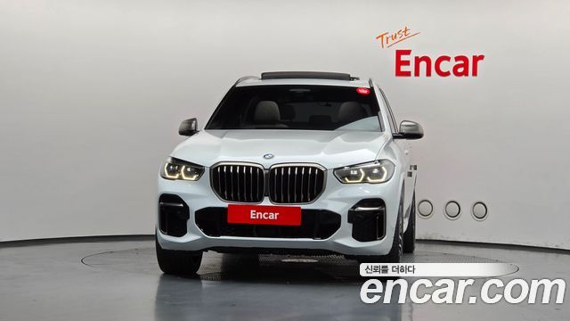BMW X5 M50i — пробег 74 670 км — фото 3 из 5