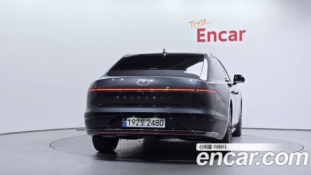 Hyundai Grandeur из Кореи Encar