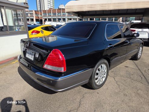 Hyundai Equus JS 330 Premier — пробег 87 000 км — фото 4 из 5