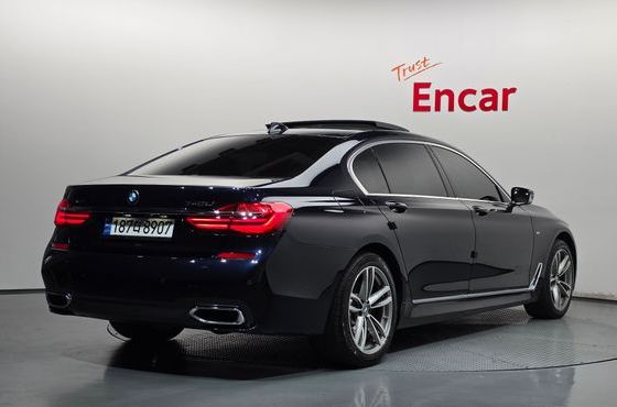 BMW 7-Series 740Li xDrive M Sport Package — пробег 166 346 км — фото 2 из 5