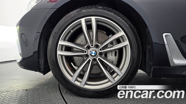 BMW 7-Series 740Li xDrive M Sport Package — пробег 166 346 км — фото 5 из 5