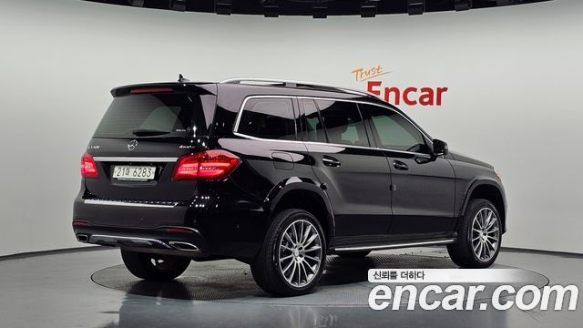 Mercedes-Benz GLS-Class GLS500 4MATIC — пробег 218 587 км — фото 2 из 5