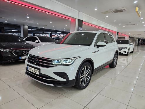 Volkswagen Tiguan 2.0 TDI Prestige — пробег 32 879 км — фото 1 из 5