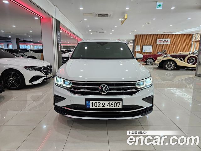 Volkswagen Tiguan 2.0 TDI Prestige — пробег 32 879 км — фото 3 из 5