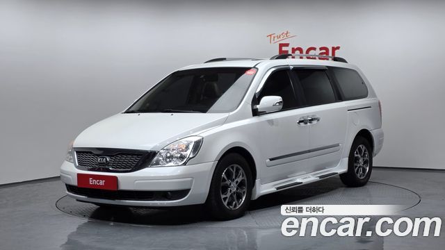 Kia Carnival New Carnival Limousine GLX High-Deluxe — пробег 225 958 км — фото 1 из 5