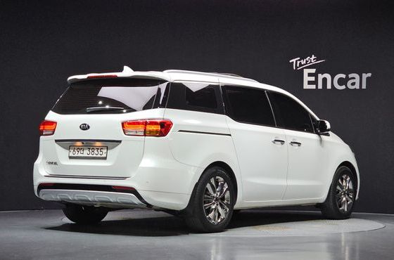 Kia Carnival 9-seater Prestige — пробег 158 695 км — фото 2 из 5