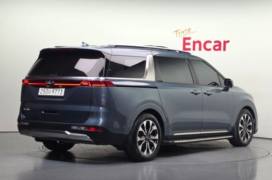 Kia Carnival Gasoline 9-Seater Signature — пробег 65 880 км — фото 2 из 5