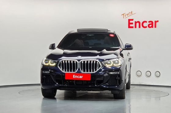 BMW X6 xDrive40i M Sport — пробег 73 968 км — фото 3 из 5
