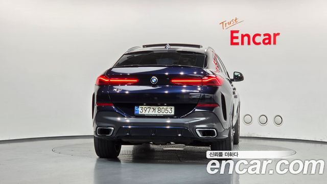 BMW X6 xDrive40i M Sport — пробег 73 968 км — фото 4 из 5
