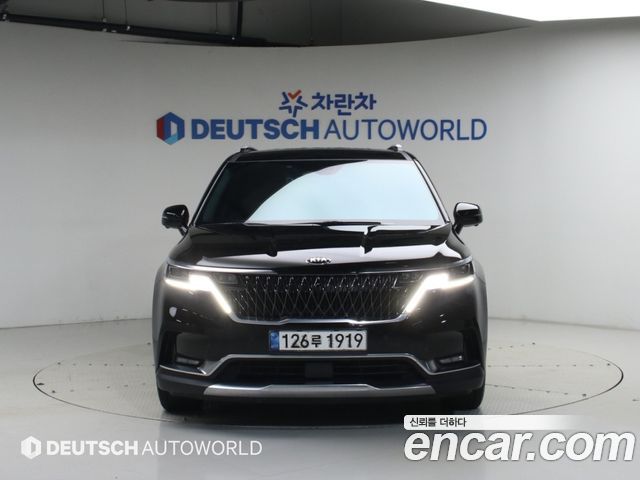 Kia Carnival Gasoline 7-Seater Signature — пробег 67 200 км — фото 3 из 5