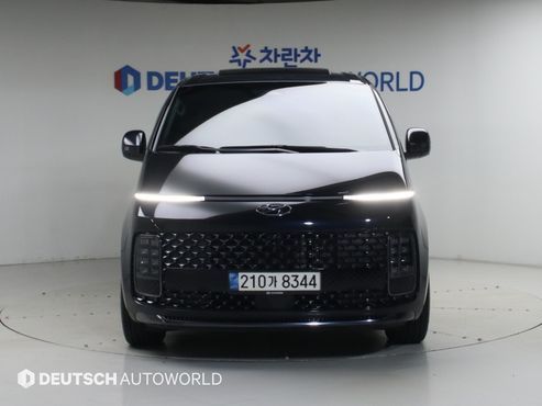 Hyundai Staria 4WD Lounge 7-Seater Inspiration — пробег 87 998 км — фото 3 из 5