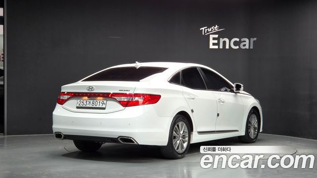 Hyundai Grandeur из Кореи Encar
