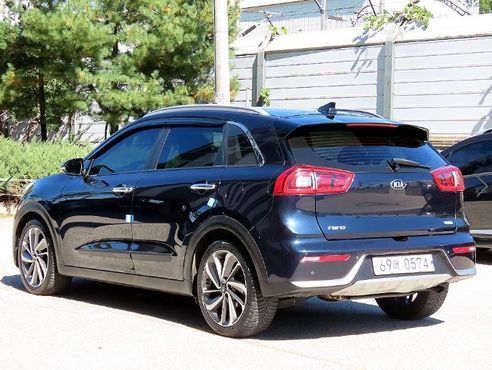 Kia Niro Noblesse — пробег 131 166 км — фото 2 из 5