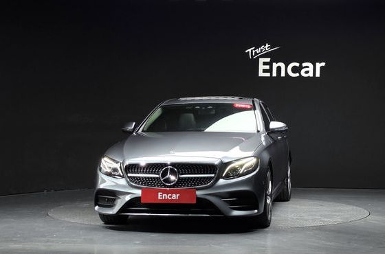 Mercedes-Benz E-Class E300 AMG Line — пробег 95 769 км — фото 3 из 5