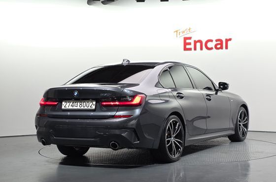 BMW 3-Series 330i M Sport — пробег 157 820 км — фото 2 из 5