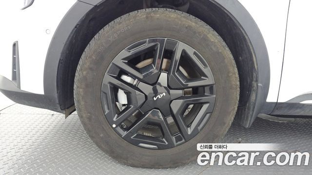 Kia Sorento HEV 1.6 4WD Gravity — пробег 17 038 км — фото 5 из 5