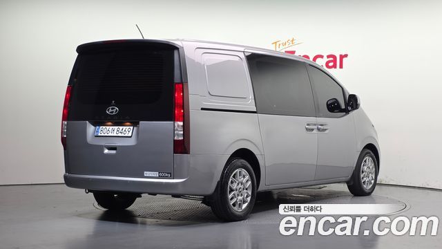 Hyundai Staria из Кореи Encar