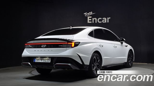Hyundai Sonata 2.0 Premium — пробег 27 459 км — фото 2 из 5