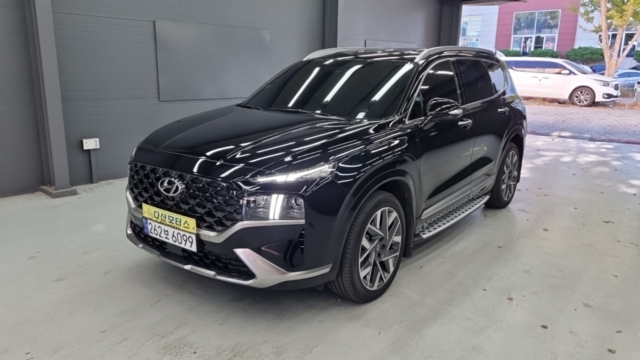 Hyundai Santafe Diesel 2.2 2WD Calligraphy — пробег 2 950 км — фото 1 из 5