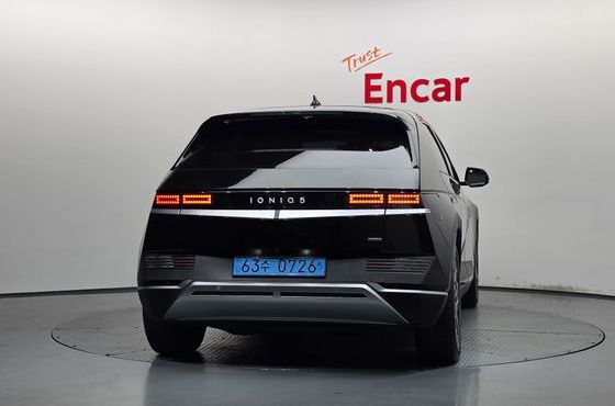 Hyundai Ioniq5 Long Range AWD Exclusive — пробег 98 910 км — фото 4 из 5