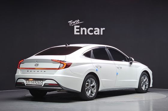 Hyundai Sonata 2.0 Premium Family — пробег 23 509 км — фото 2 из 5
