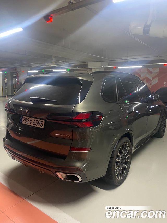 BMW X5 xDrive 30d M Sport — пробег 5 300 км — фото 4 из 5