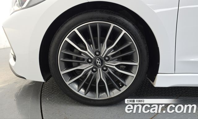 Hyundai AVANTE 1.6 Turbo Sport — пробег 47 490 км — фото 5 из 5