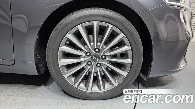 Kia K7 из Кореи Encar