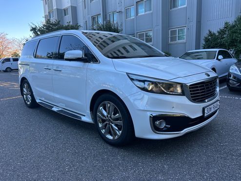 Kia Carnival 9-seater Noblesse — пробег 110 433 км — фото 3 из 5
