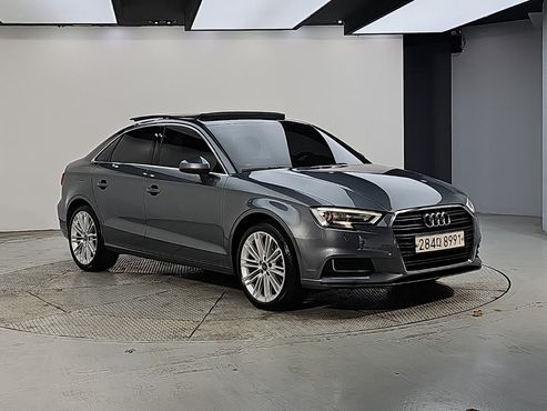 Audi A3 40 TFSI 8V — пробег 88 000 км — фото 2 из 5