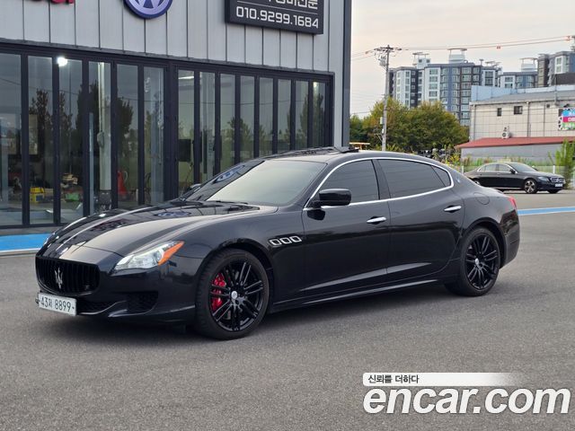 Maserati Quattroporte GTS 3.8 V8 — пробег 81 000 км — фото 1 из 5