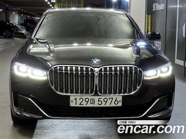 BMW 7-Series 740Li xDrive Design Pure Excellence — пробег 148 040 км — фото 2 из 5