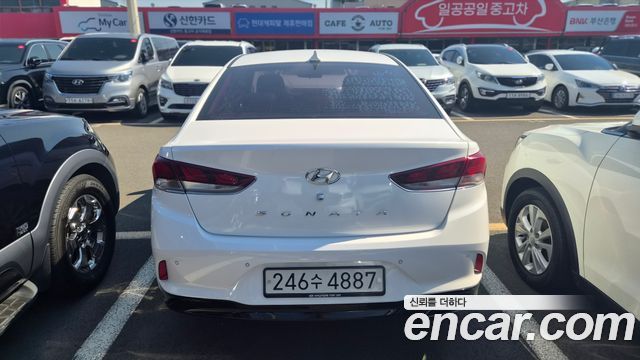 Hyundai Sonata LPI Style — пробег 204 800 км — фото 2 из 5