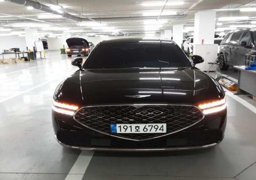 Genesis G90 Gasoline 3.5 Turbo AWD — пробег 80 812 км — фото 1 из 5
