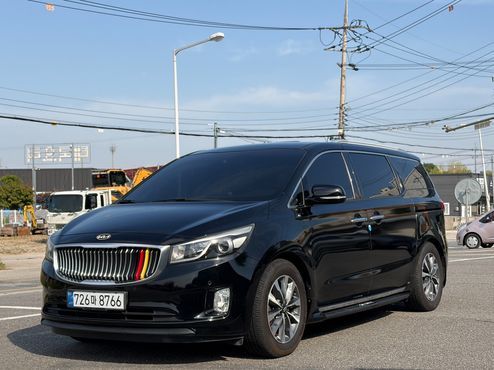 Kia Carnival 11-seater Noblesse — пробег 152 000 км — фото 1 из 5