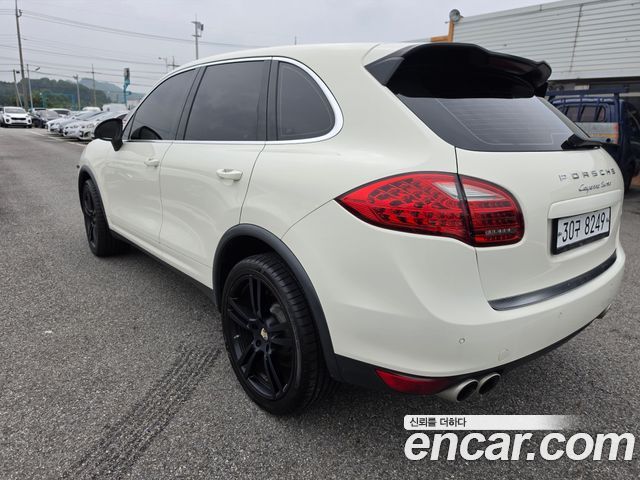 Porsche Cayenne 4.8 Turbo 958 — пробег 254 363 км — фото 4 из 5