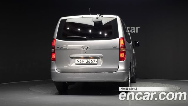Hyundai Starex Van 5-Seater Smart — пробег 141 262 км — фото 4 из 5