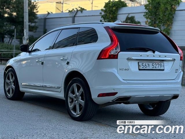 Volvo XC60 D5 AWD 1st — пробег 304 705 км — фото 3 из 5