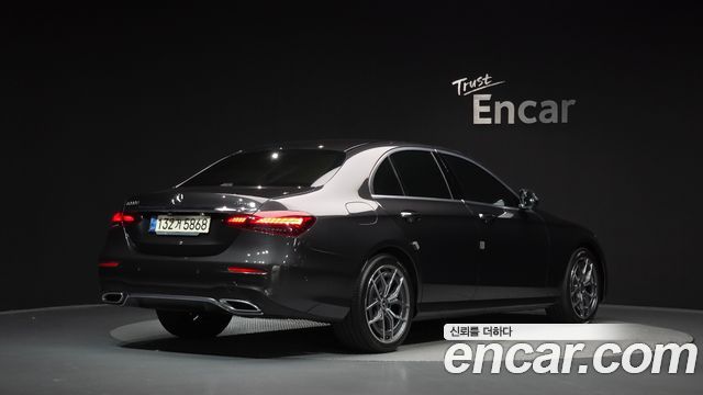 Mercedes-Benz E-Class из Кореи Encar