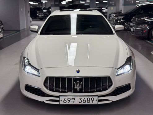 Maserati Quattroporte 3.0 Diesel Granlusso — пробег 145 599 км — фото 2 из 5