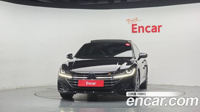 Volkswagen Arteon 2.0 TDI R-LIINE 4Motion — пробег 92 206 км — фото 3 из 5