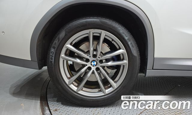 BMW X4 xDrive20i M Sport X — пробег 28 426 км — фото 5 из 5