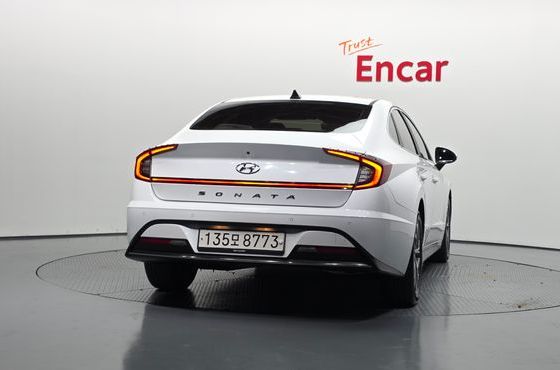 Hyundai Sonata 2.0 Premium — пробег 144 960 км — фото 4 из 5