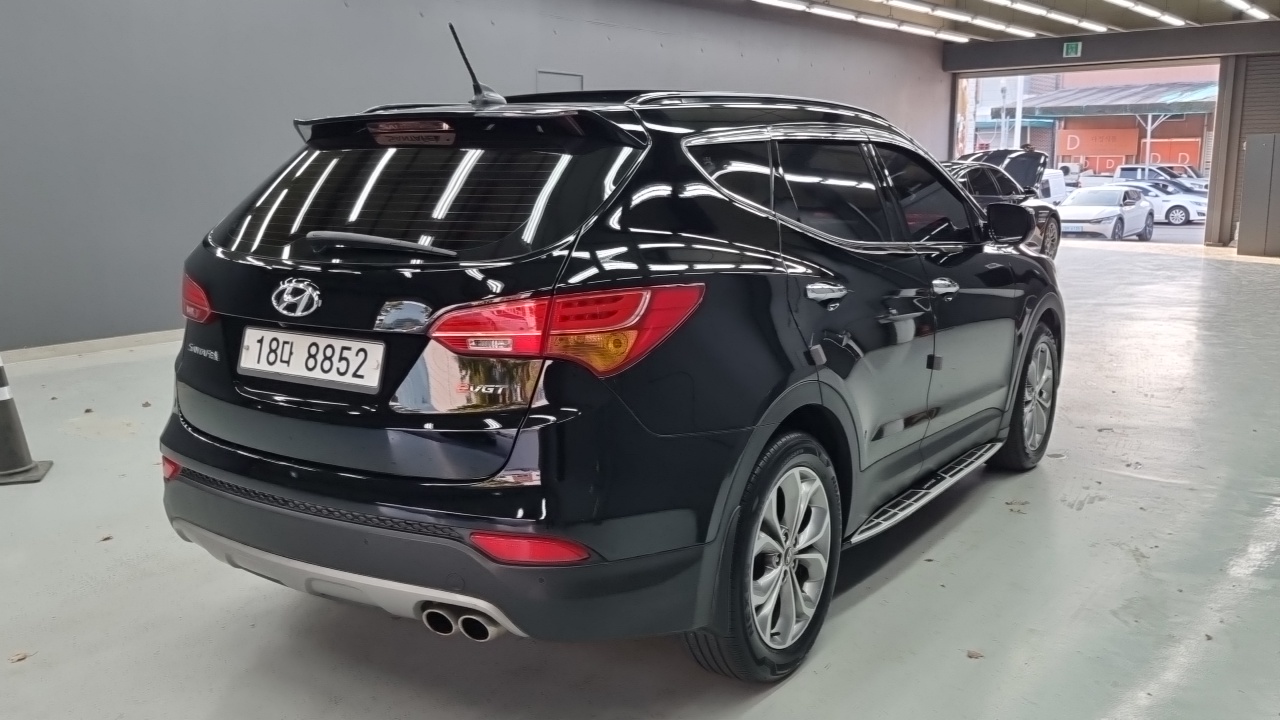 Hyundai Santafe Diesel(e-VGT) 2.0 2WD Premium — пробег 174 742 км — фото 2 из 5
