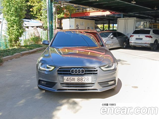 Audi A4 2.0 TDI Quattro Dynamic B8 — пробег 116 000 км — фото 2 из 5