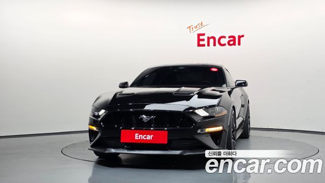 Ford Mustang GT Coupe — пробег 47 407 км — фото 3 из 5